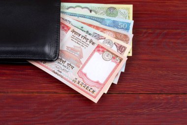 M-cüzdanda bulunan siyah Nepal para 