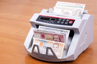 Bir sayım makine Küba peso 