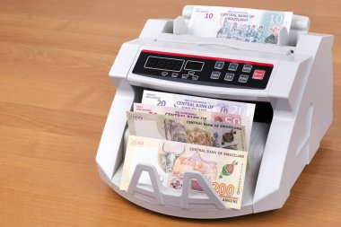 Svaziland'dan bir sayma makinesinde para 