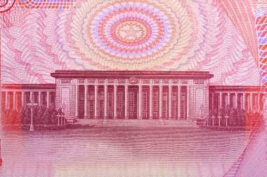 Tiananmen Meydanı, Pekin 'deki Büyük Halk Salonu.