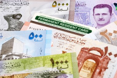 Suriye parası üzerine Amerikan daimi ikamet kartı - Pound