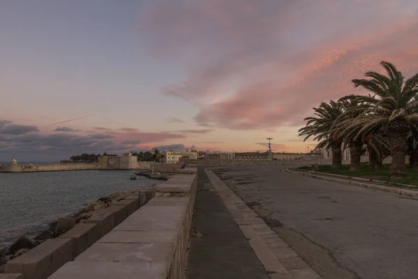 Wybrzeże Zachodzie Słońca Taranto Apulia Puglia Włochy — Zdjęcie stockowe