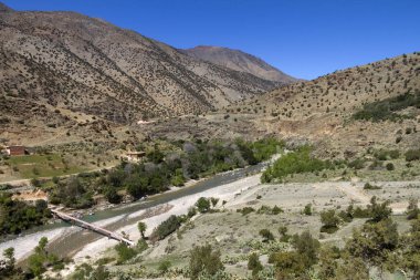 Yüksek Atlas Dağları 'ndaki harabeler, Fas.