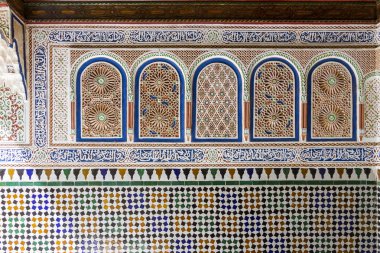 Asya tarzında dekore edilmiş iç dekorasyon ayrıntıları