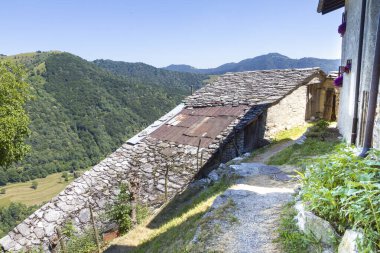 Akdeniz mimarisi manzarası, İtalya.