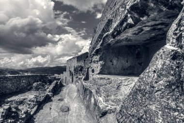 İtalya 'nın Sicilya kentindeki Segesta Tepesi.