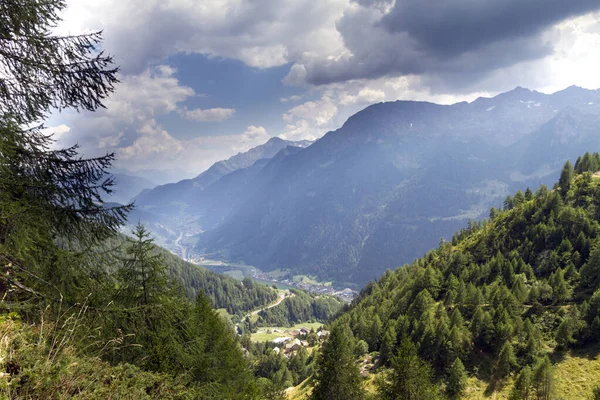 Krajobraz Alp Szwajcarskich Lecie — Zdjęcie stockowe