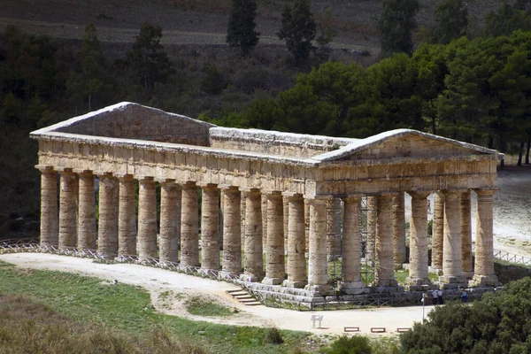 Eski Taş Tapınak Doğa Kalıntıları Talya Nın Sicilya Kentindeki Tepedeki — Stok fotoğraf