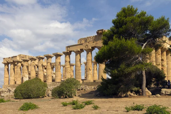 Ruínas Antigas Templo Pedra Natureza Vista Cidade Segesta Sicília Itália — Fotografia de Stock