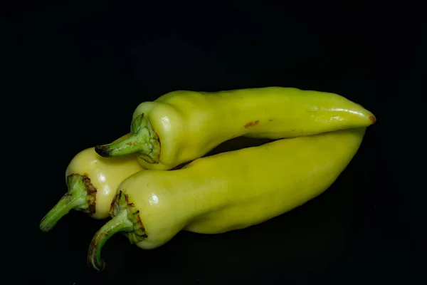 Biberler bol C vitamini içeren sebzelerdir.