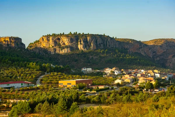 Calar Stone 스페인의 베네사 Benizar Moratalla 마을에 석회암 암산이다 — 스톡 사진