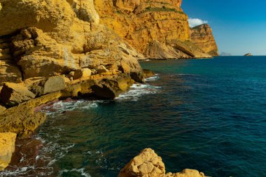 Alicante 'deki Benidorm Kayalıkları (İspanya)
