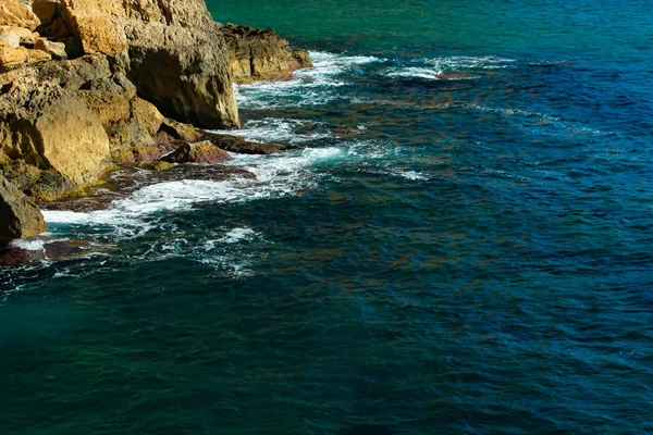 Alicante 'deki Benidorm Kayalıkları (İspanya)