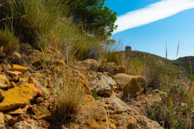 Benidorm 'daki uçurumlar (Alicante) İspanya