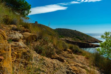Benidorm 'daki uçurumlar (Alicante) İspanya