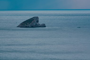 Benidorm 'daki Mitjana Adası (İspanya)