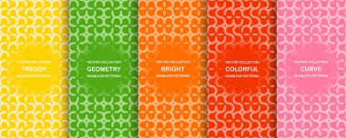 Yaratıcı sıradışı şekiller ile parlak dikişsiz geometrik desenler ayarlayın. Şık renkli eğri dokular. Basit sonsuz canlı arka planlar