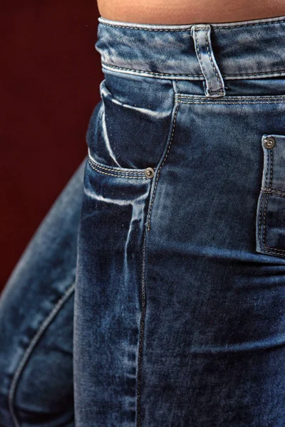 Gros Plan Jeans Pour Femmes Dans Différentes Poses Isolé Sur — Photo