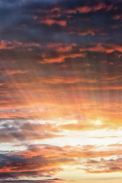 Красивые Облака Луч Света — стоковое фото