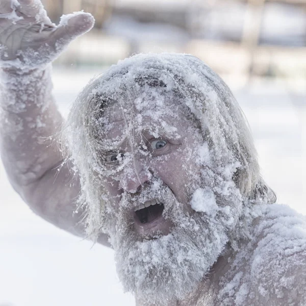 Bärtiger Mann Nach Dem Baden Schnee Stockbild