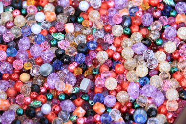 makro doku arka plan renkli boncuklar farklı şekiller