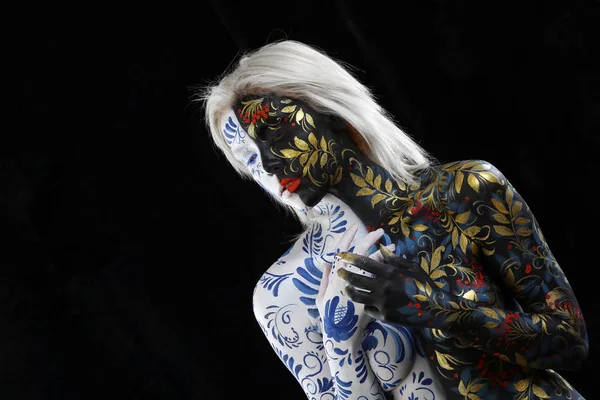 Body Art Ritratto Una Ragazza Nello Stile Khokhloma Gzhel Uno — Foto Stock