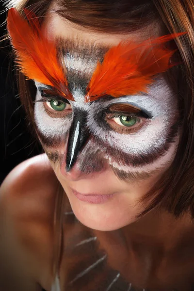 Close Portrait Girl Mask Owl Body Art Studio Black Background — Stock Photo, Image