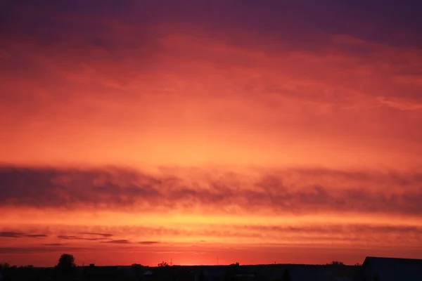 Wspaniały Krajobraz Zachód Słońca Blask Niebie Wieczór Wiosna — Zdjęcie stockowe