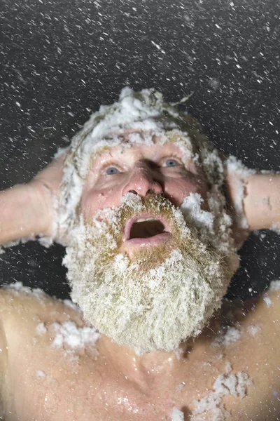 Endurecimiento extremo en la nieve — Foto de Stock