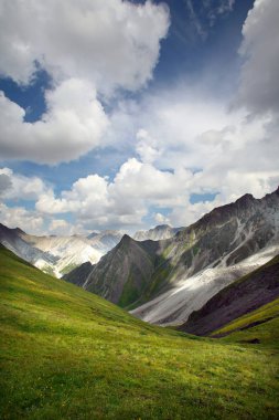 Doğu Sayan dağlara seyahat