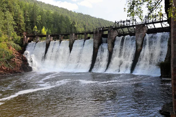 De oudste Hpp "Drempels" Rusland — Stockfoto