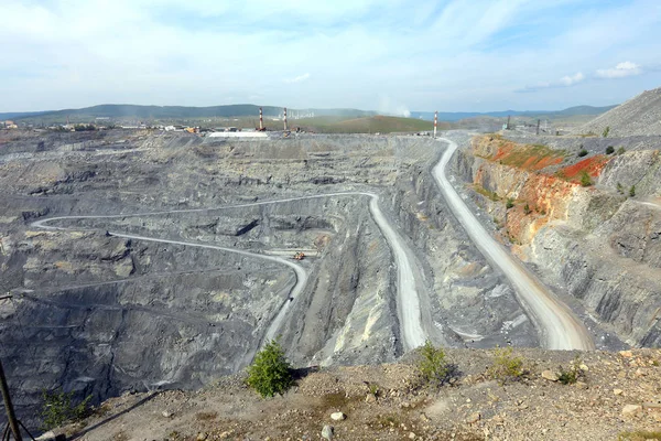 Carreras Karagaysky. minería en boxes — Foto de Stock