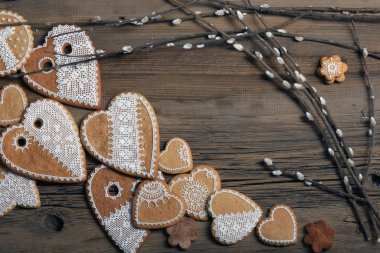 kalp şeklinde gingerbread