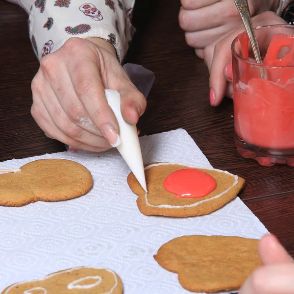 Hand-painted ginger cookies — Stock Photo, Image