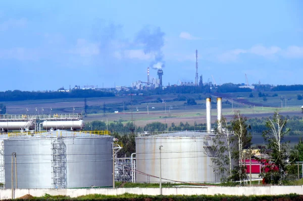 Urban Environment Factory Smoking Chimneys Background Cloudy Sky Shot Hot — Stock Photo, Image