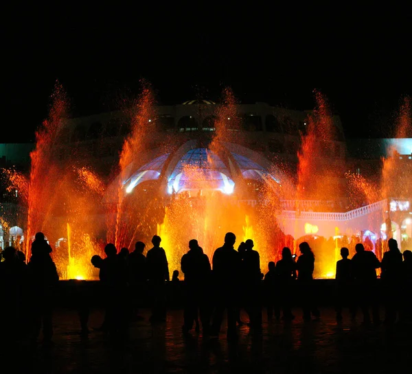 Belas Fontes Iluminadas Noite Área Resort Egito — Fotografia de Stock