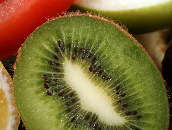 Makro Geschnittene Reife Grüne Früchte Kiwi Studio — Stockfoto