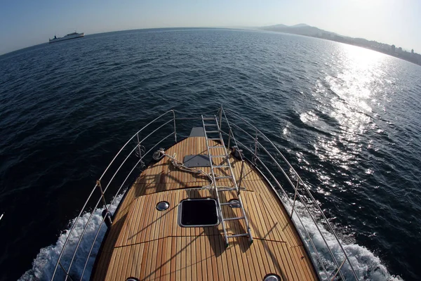 Barco Paisaje Marino Alta Mar Claro Día Soleado — Foto de Stock