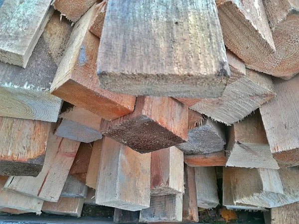 木製のブロックの束を背景に — ストック写真