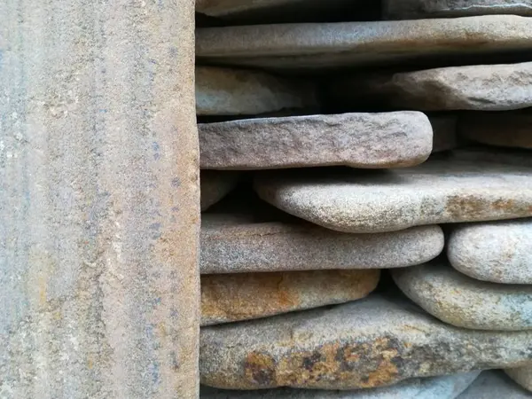 Stenen textuur van grote stukken marmer, graniet en kiezelstenen Closeup — Stockfoto