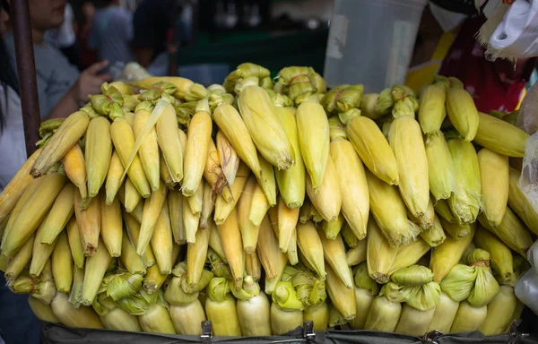 Киоск Вареной Кукурузы Продажи Рынке — стоковое фото