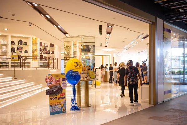 Bangkok Thailandia Aug 2019 Turisti Stranieri Vanno Fare Shopping Nel — Foto Stock