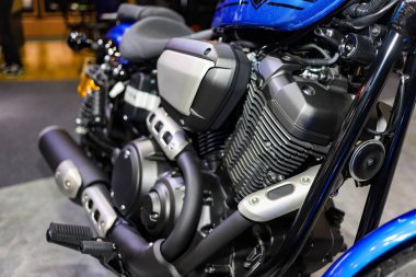 Bangkok, Tayland. 24 Ağustos 2019 - Yamaha sürgülü R-Spec motorunu kapat