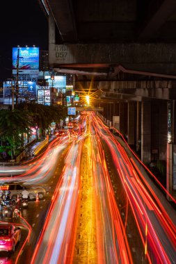 Bangkok, Tayland, Sep 15, 2019 - Bangkok gece trafiği