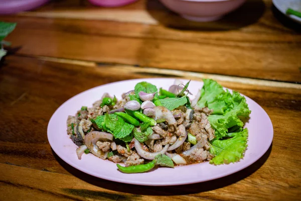 Ensalada Picante Carne Picada Con Menta Fresca Chile — Foto de Stock