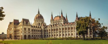 Macar Parlamento Binası Sabah Panoramik