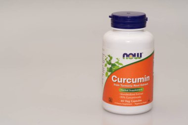 Curkimin tozu vejetaryen kapsülleri