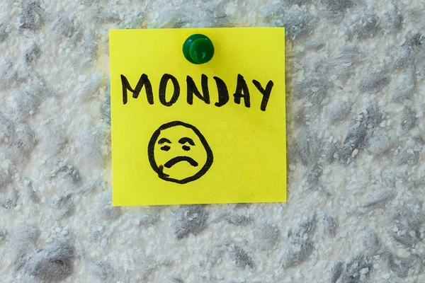 Monday Text Written Sticky Note Gra — Stock Photo, Image