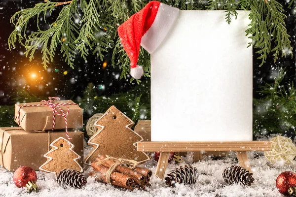 Kerst samenstelling met geschenken met vrije tekst ruimte — Stockfoto