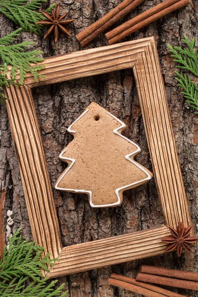 Fondo Madera Navidad Con Galletas Jengibre Vista Superior Con Espacio — Foto de Stock